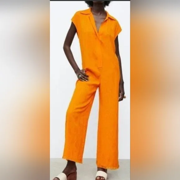 NWT Zara Orange Paisley Jumpsuit with Metal Clasps Size S - Picture 3 of 16